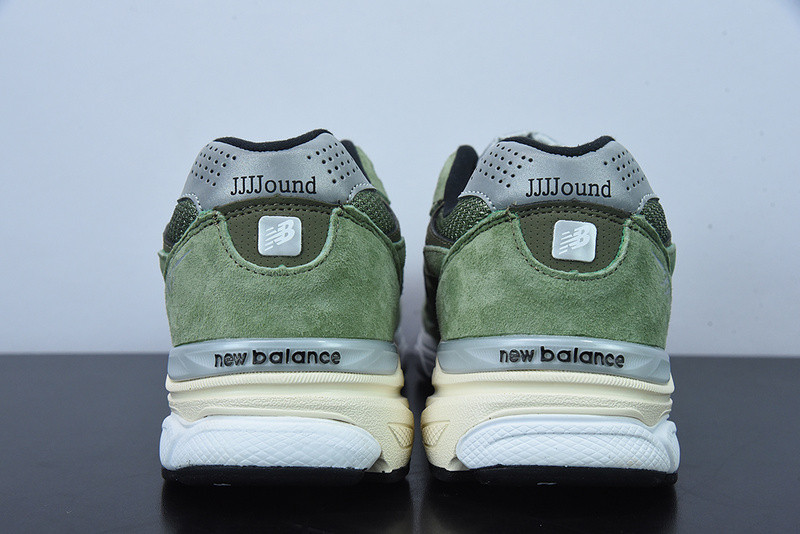 new balance sneaker