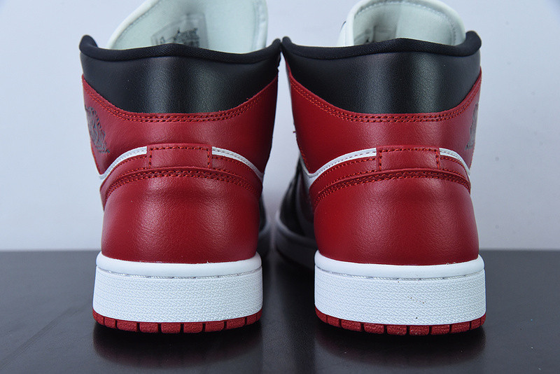 wmns air jordan 1 mid 