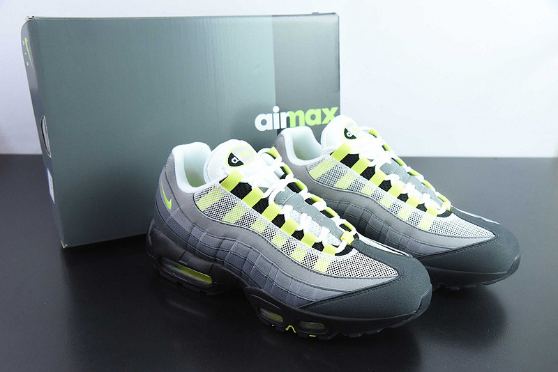 Nike Air Max 95 OG Neon CT1689-001