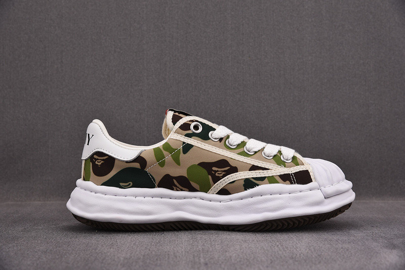 Ma*s*n mihara yasuhiro sneaker