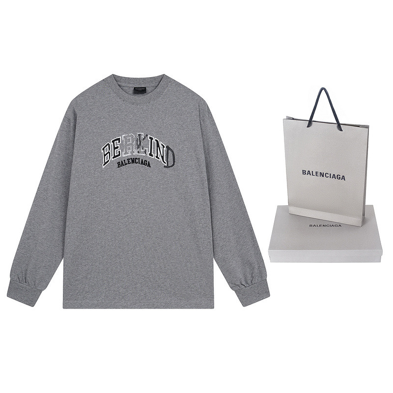 Ba*len*cia*ga clothes