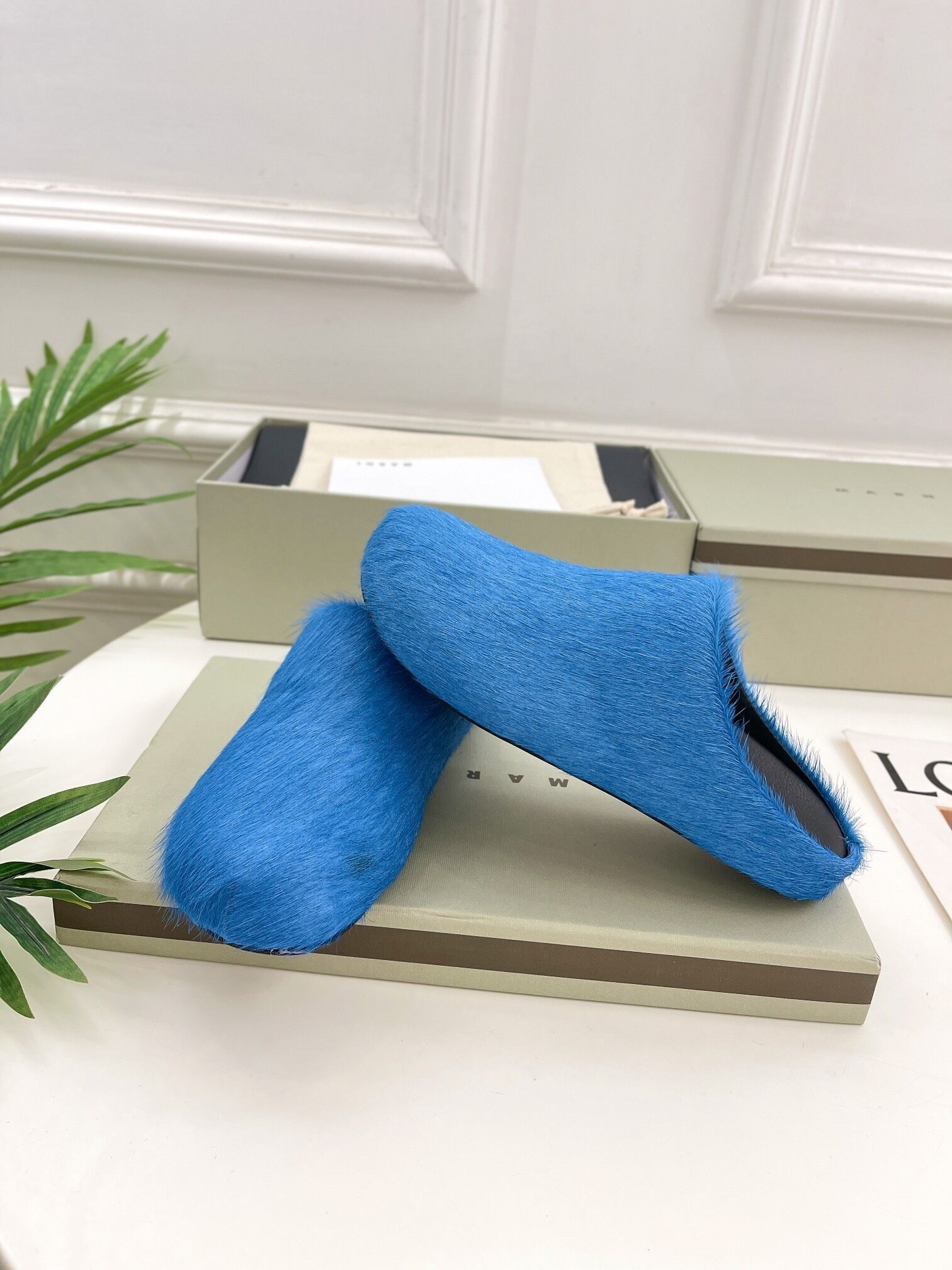 marni calf hair slippers-blue